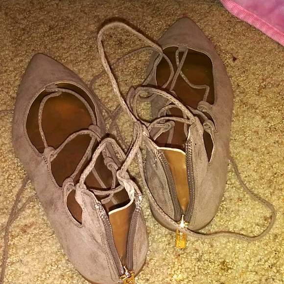 BCBGeneration Shoes - Lace up BCBGeneration. 5\20 dollar sale